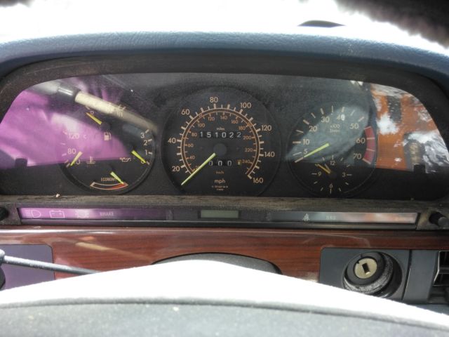 1984 Mercedes-Benz 300-Series SE - photo 10