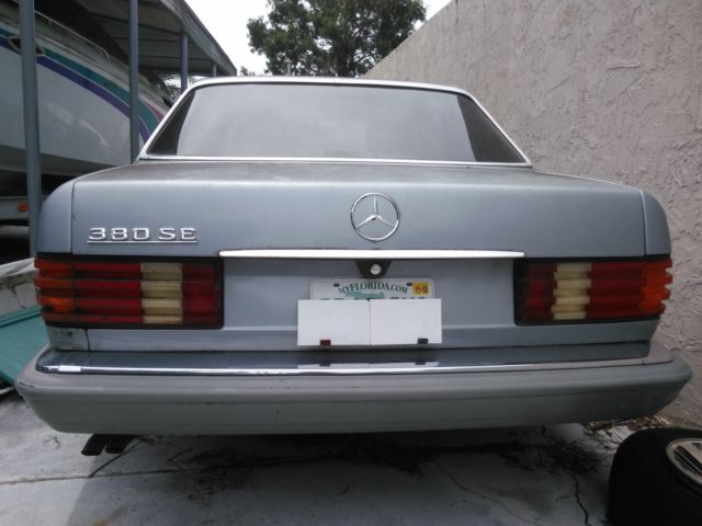 1984 Mercedes-Benz 300-Series SE - photo 2