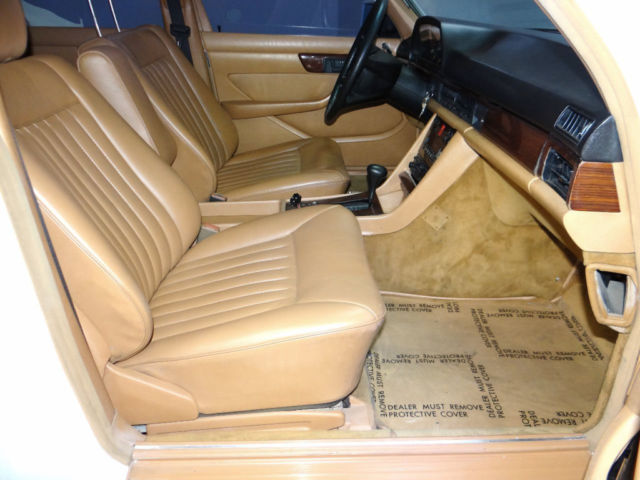 1985 Mercedes-Benz 300-Series SE - photo 8