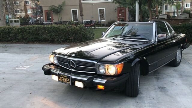 Mercedes Benz 380SL "Virgin Black" from California Los Angles 1983 Mercedes-Benz SL-Class Classic