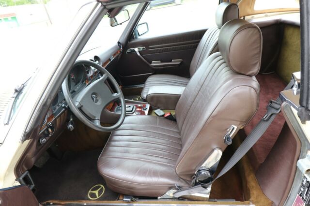 1984 Mercedes-Benz SL-Class - photo 12