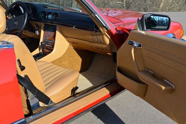 1984 Mercedes-Benz SL-Class - photo 11
