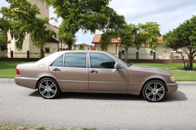 1993 Mercedes-Benz 400 SEL Sedan 4D - photo 8
