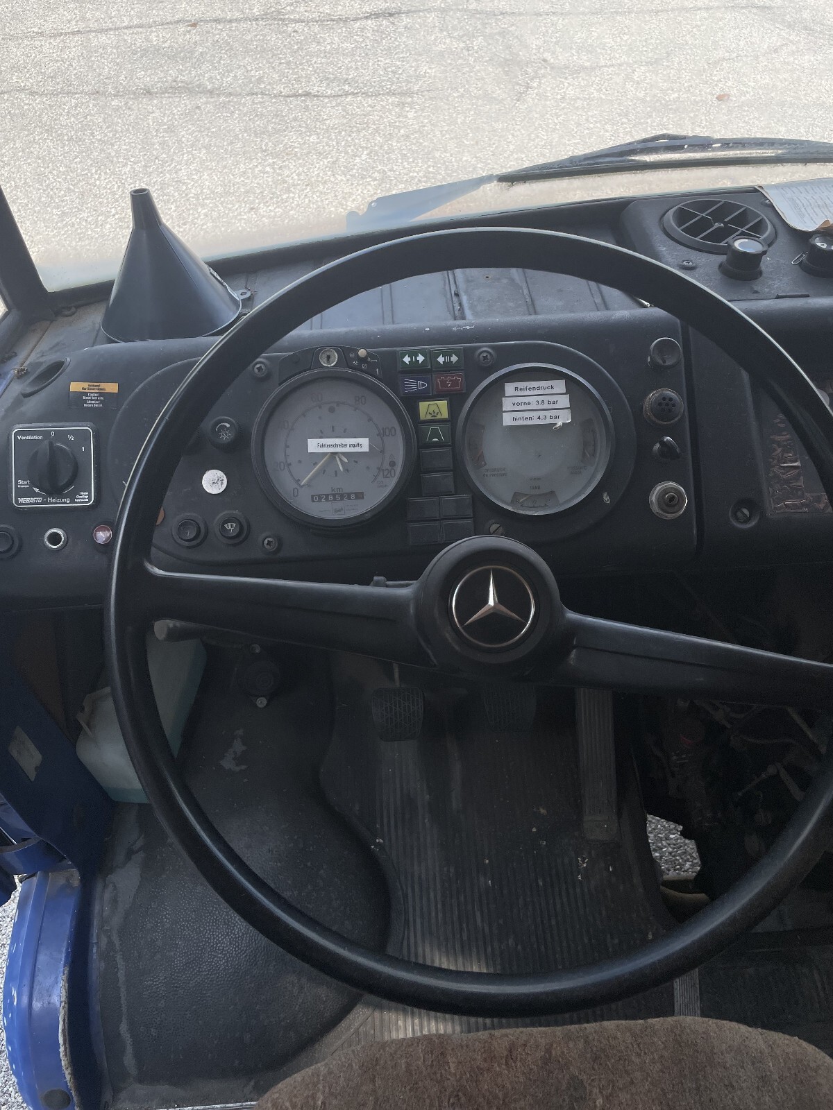 1976 Mercedes-Benz 407 - photo 8