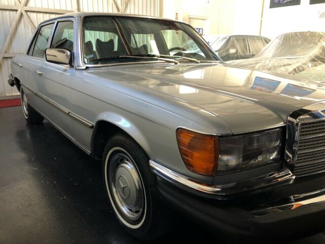 1977 Mercedes-Benz 400-Series - photo 5