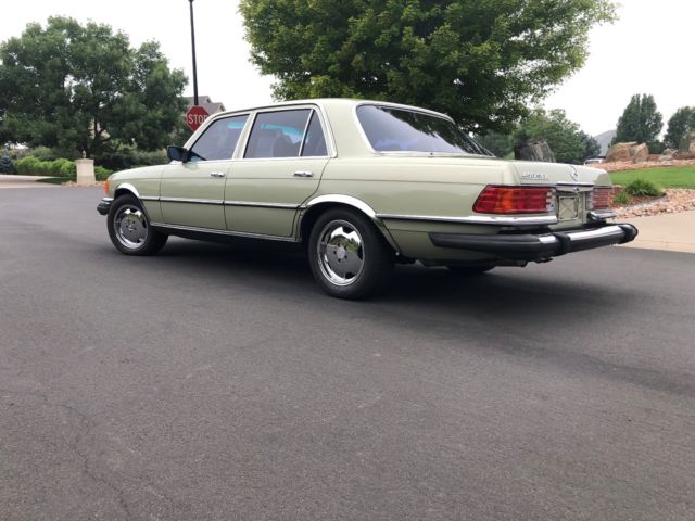 1975 Mercedes-Benz 400-Series 450SEL - photo 4