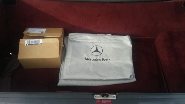 1989 Mercedes-Benz 500-Series 560sl Convertible/two tops - photo 8