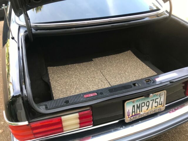 1989 Mercedes-Benz 500-Series 560 SEC 5.6 - photo 8