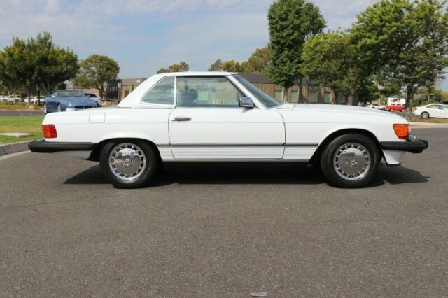 1989 Mercedes-Benz 500-Series 2dr Coupe 560SL Roadster - photo 5