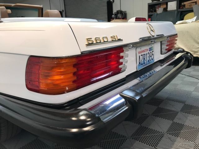 1987 Mercedes-Benz 500-Series 560SL, RUST FREE. - photo 11