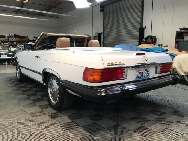 1987 Mercedes-Benz 500-Series 560SL, RUST FREE. - photo 9