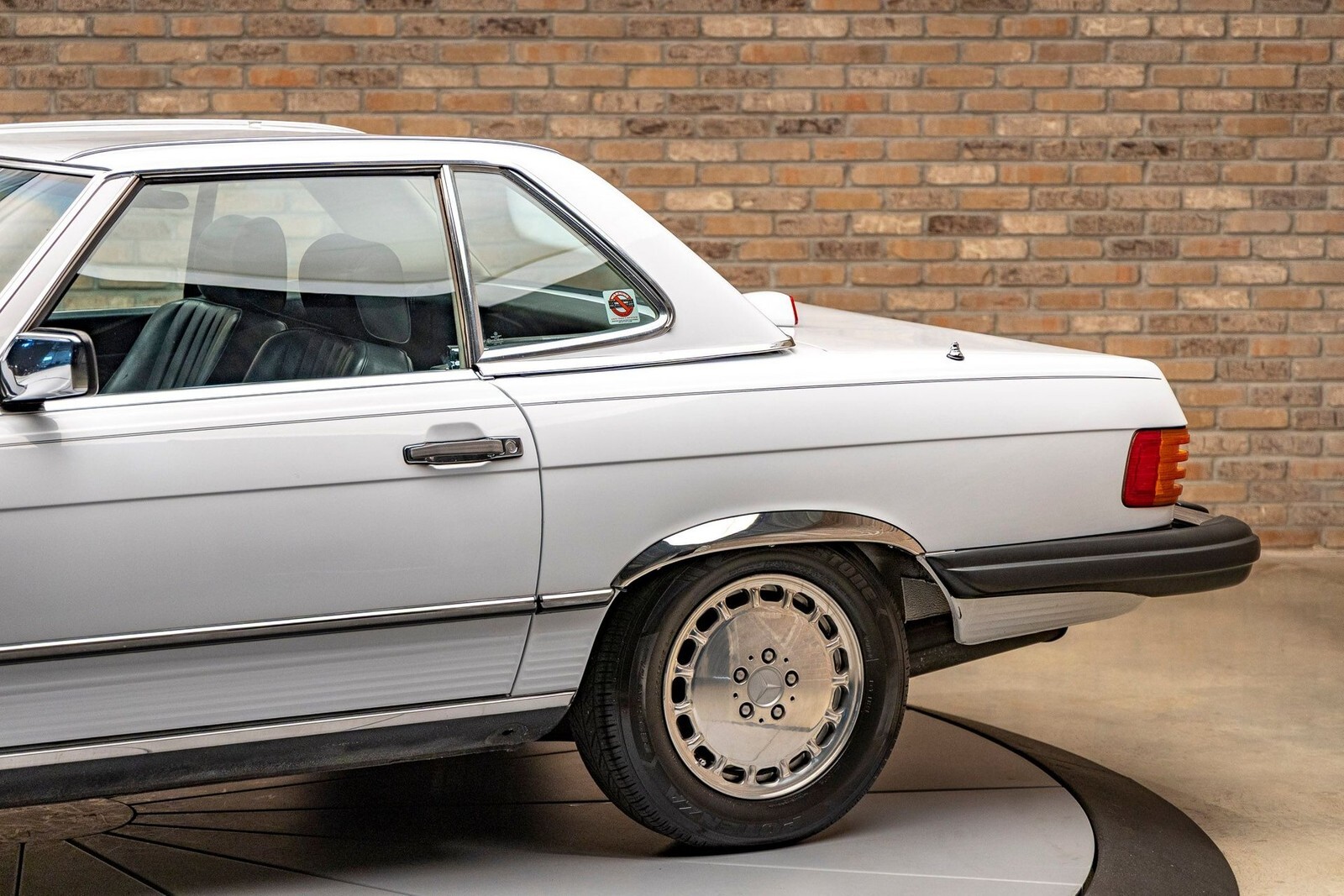 1987 Mercedes-Benz 560 SL - photo 12
