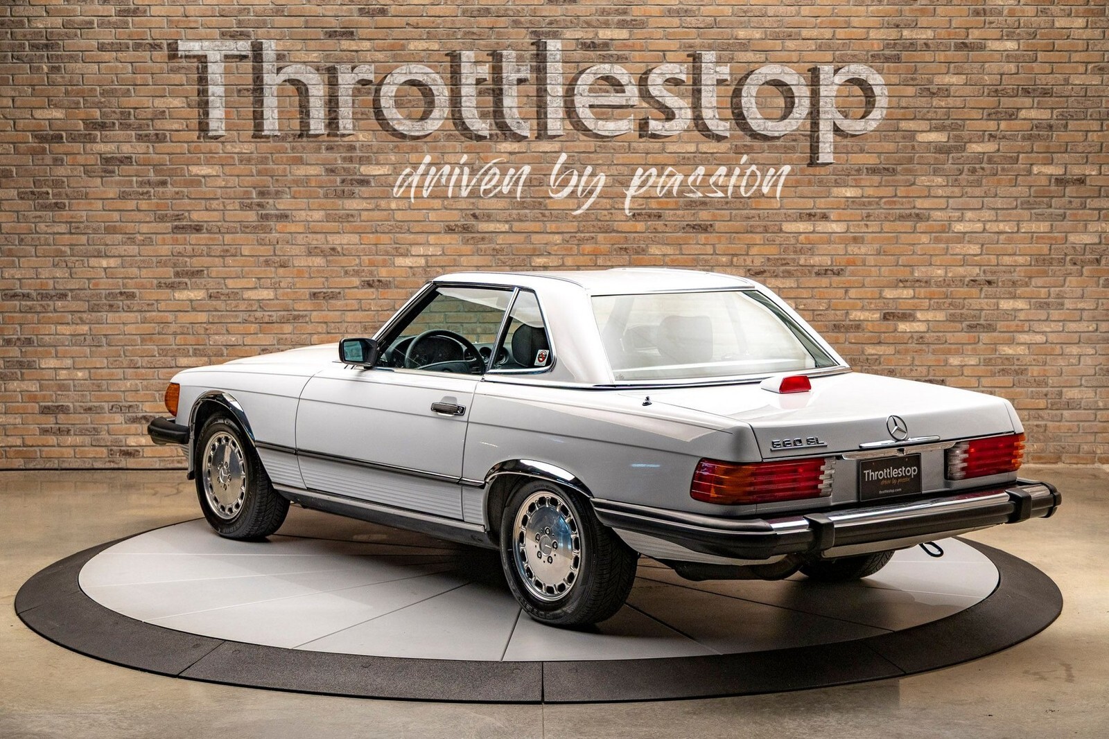 1987 Mercedes-Benz 560 SL - photo 9