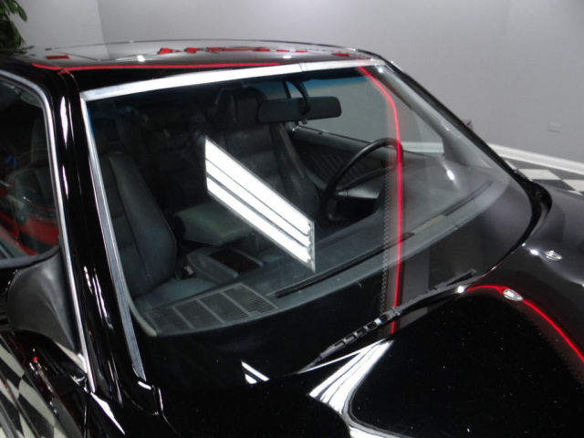 1989 Mercedes-Benz 500-Series 560 Series 2dr Coupe 560SEC Automatic - photo 10