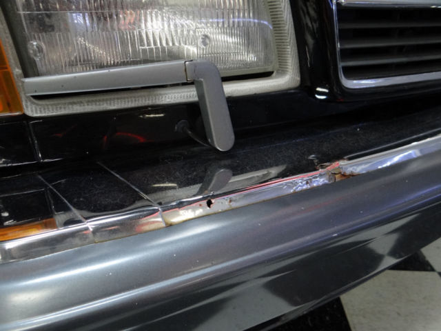 1989 Mercedes-Benz 500-Series 560 Series 2dr Coupe 560SEC Automatic - photo 5