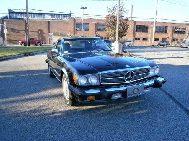 MERCEDES BENZ 560SL BLACK,BLACK,BLACK ONE OWNWER, NO ACCIDENT 1987 Mercedes-Benz SL-Class