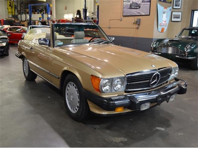 Mercedes Benz 560SL - Only 30K Miles from New - Collector Owned & Maintained 1986 Mercedes-Benz 500-Series 560SL