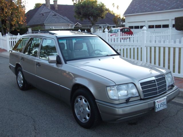 Mercedes Benz E320 Wagon 1994 Mercedes-Benz 300-Series E320 Wagon