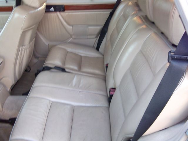 1994 Mercedes-Benz 300-Series E320 Wagon - photo 11