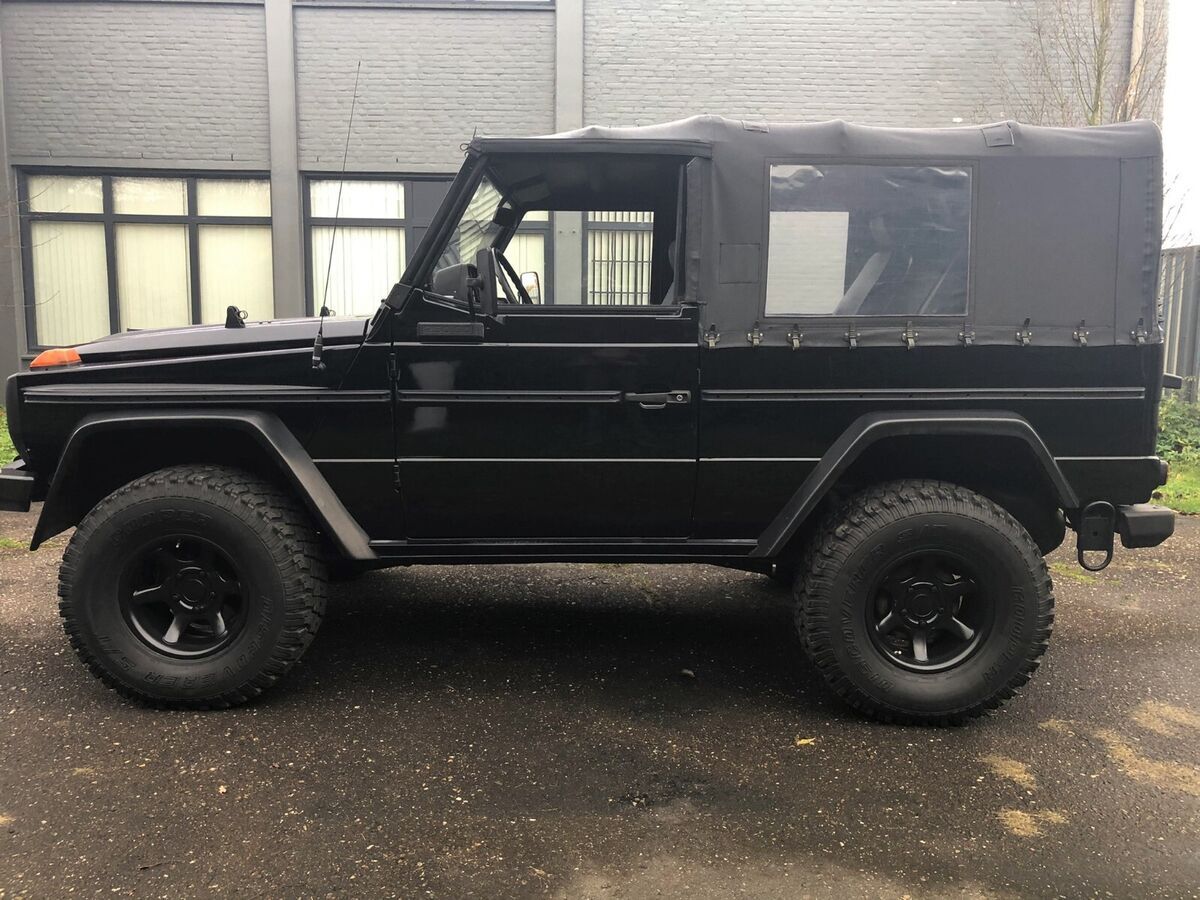 1991 Mercedes-Benz G-Class Rugged 250GD Turbo Diesel convertible - photo 4