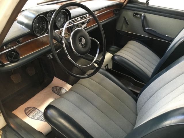 1966 Mercedes-Benz 200-Series 5 - photo 10