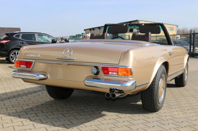 1970 Mercedes-Benz SL-Class - photo 6