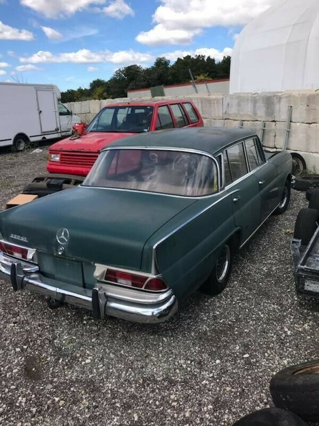1964 Mercedes-Benz 200-Series - photo 10