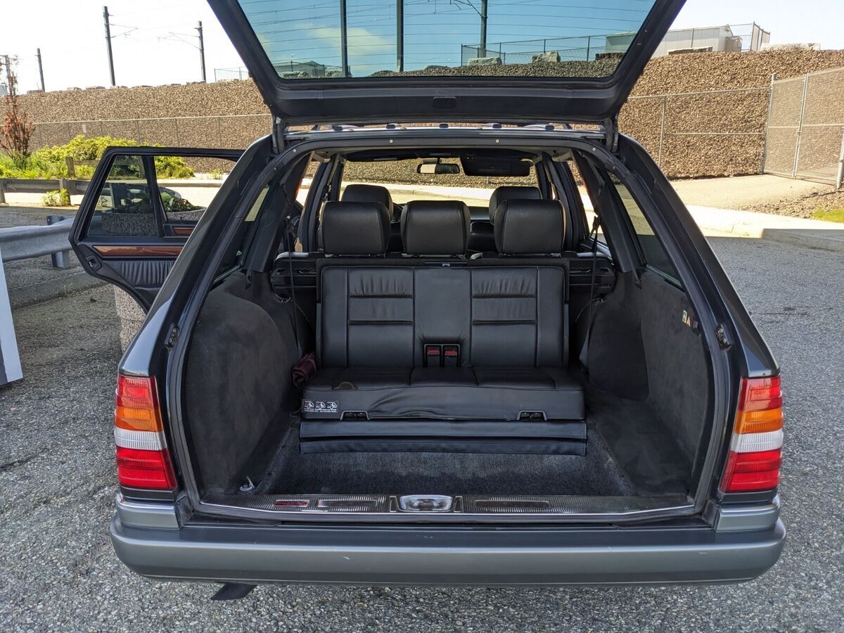 1994 Mercedes-Benz E-Class Highest Trim Level Available, All Leather - photo 12