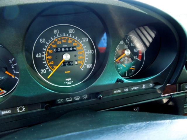 1987 Mercedes-Benz SL-Class 560SL - photo 8