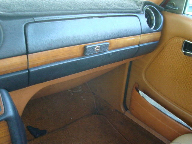 1979 Mercedes-Benz 300D - photo 10