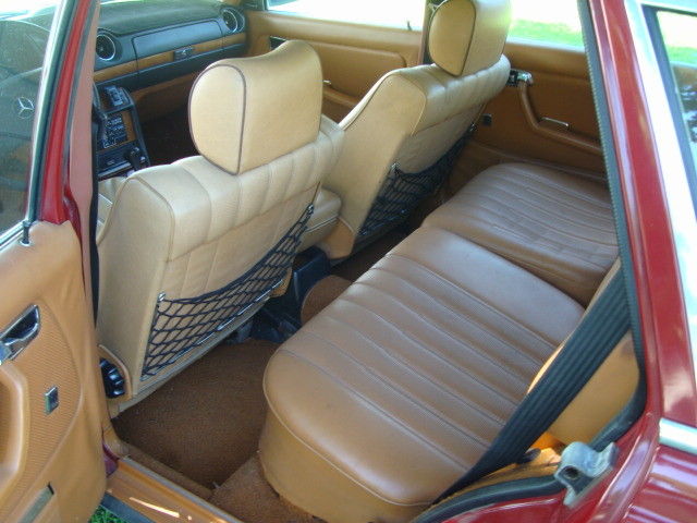 1979 Mercedes-Benz 300D - photo 11