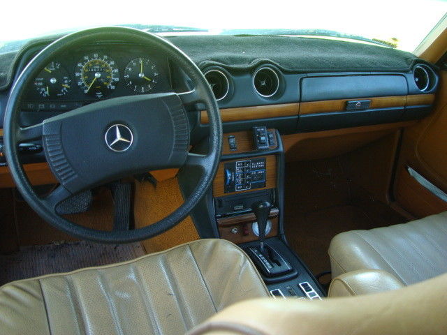 1979 Mercedes-Benz 300D - photo 13