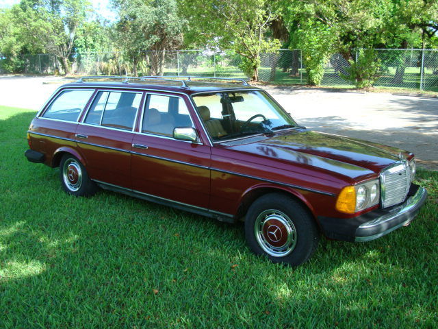 1979 Mercedes-Benz 300D - photo 3
