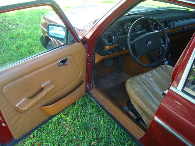 1979 Mercedes-Benz 300D - photo 7