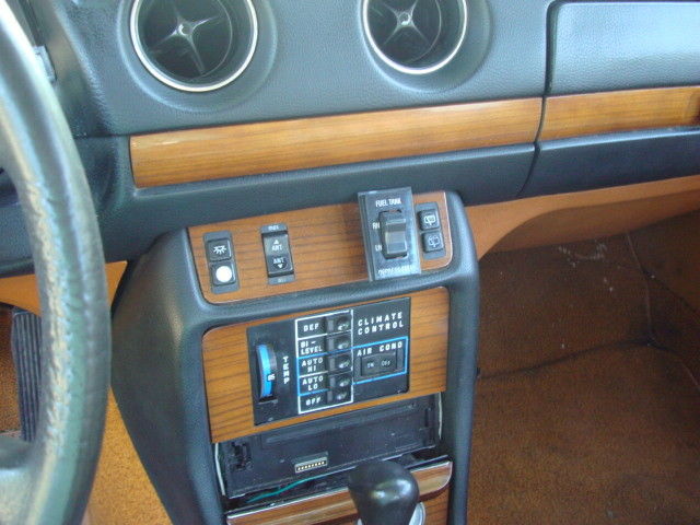 1979 Mercedes-Benz 300D - photo 9