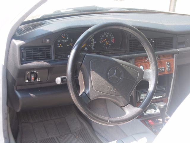 1992 Mercedes-Benz 190-Series - photo 11