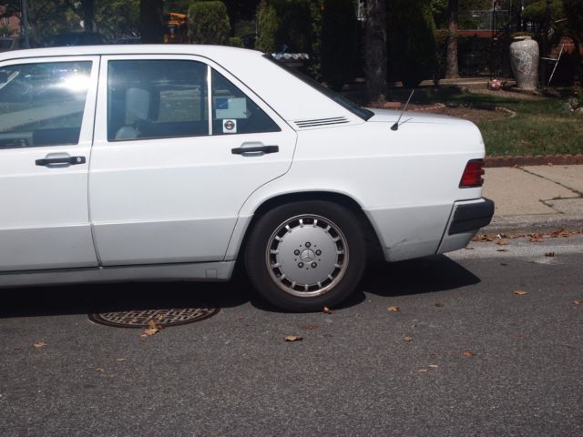 1992 Mercedes-Benz 190-Series - photo 3