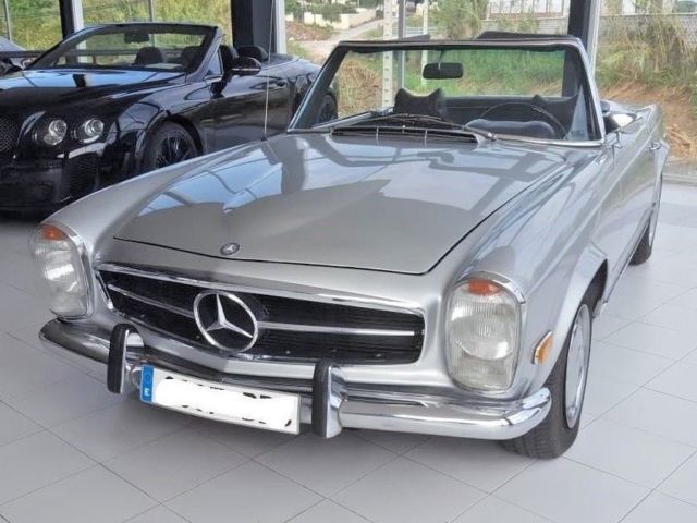 Mercedes Benz W113 1970 280SL Convertible Movie Star Dolph lundgren Rocky IV 1970 Mercedes-Benz 280SL