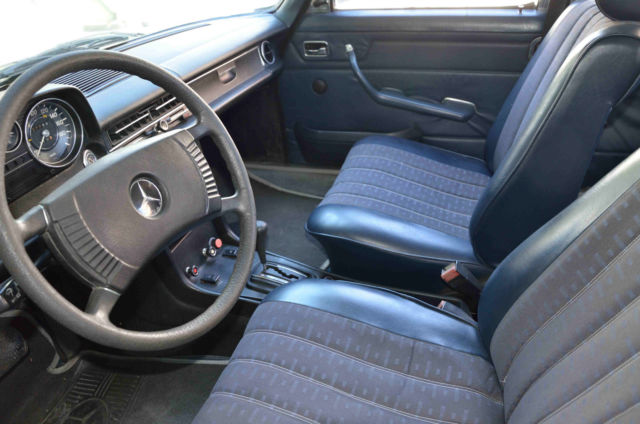 1973 Mercedes-Benz 200-Series - photo 11