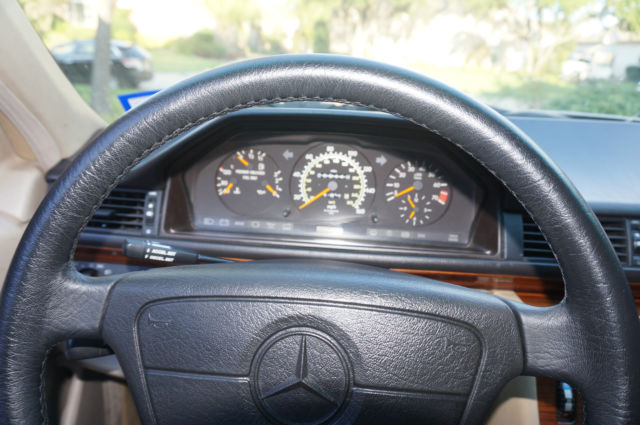 1994 Mercedes-Benz E-Class - photo 11