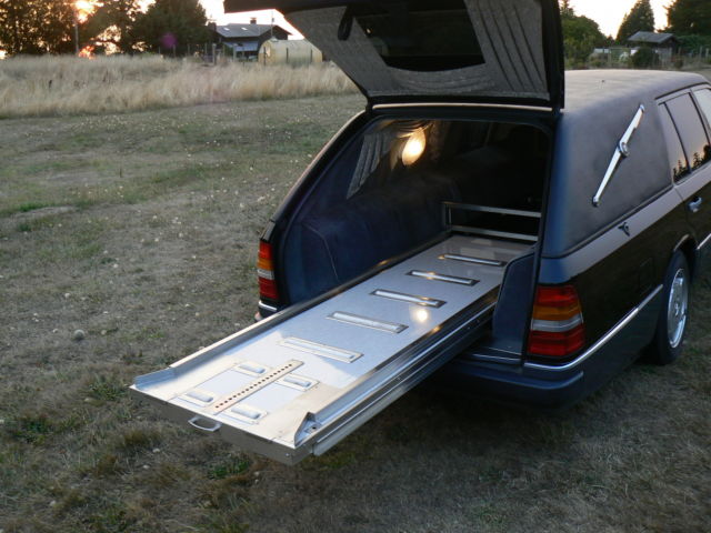 1987 Mercedes-Benz Hearse/ Station Wagon Custom Conversion Body - photo 12
