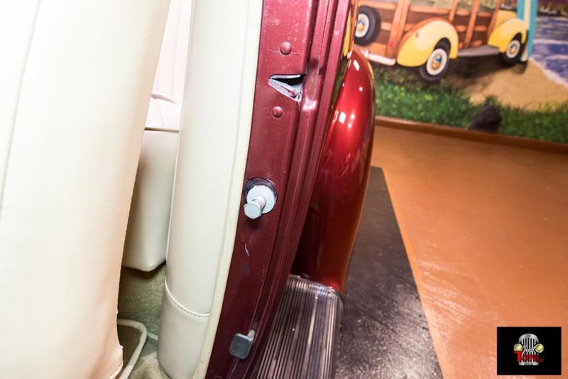 1940 Ford Deluxe Convertible - photo 13