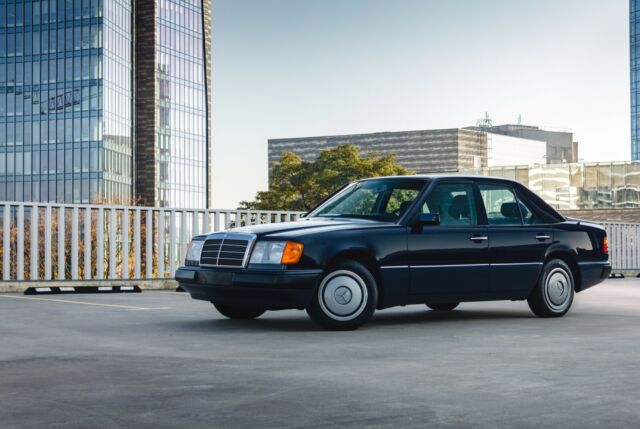 Mercedes E200D W124 200 Diesel EUROPEAN RARE MANUAL 40k original miles 1990 Mercedes-Benz E-Class