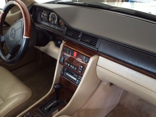 1994 Mercedes-Benz E-Class - photo 13