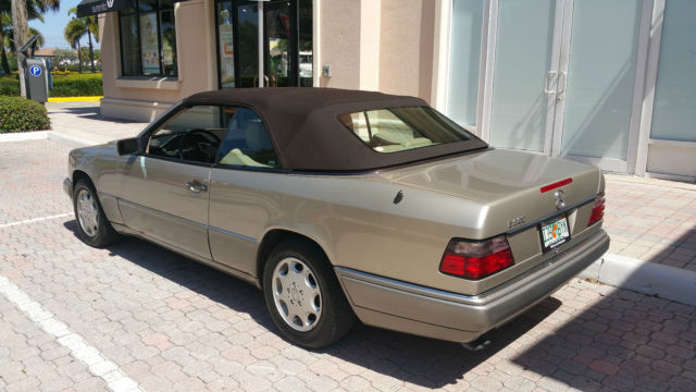 1994 Mercedes-Benz E-Class E320 Convertible Low Miles 1 Owner Florida. - photo 9