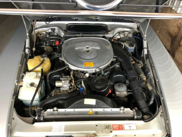 1988 Mercedes-Benz SL-Class 560SL - photo 4