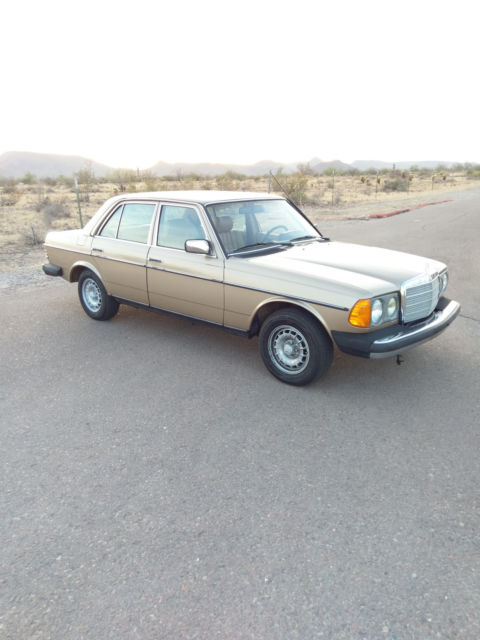 Mercedes W123 300DT 1983 Mercedes-Benz 300-Series