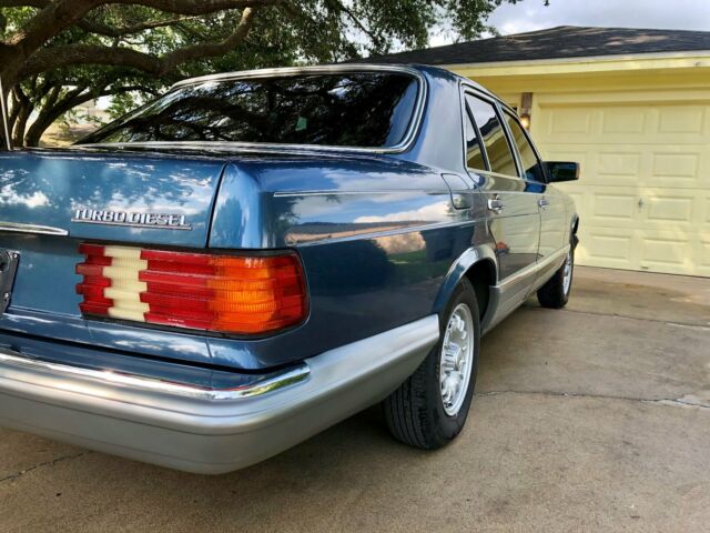 1983 Mercedes-Benz 300-Series - photo 5