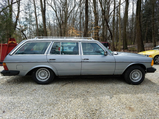 1983 Mercedes-Benz 300-Series 300TD - photo 10