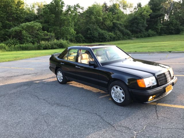 1986 Mercedes-Benz E-Class - photo 2